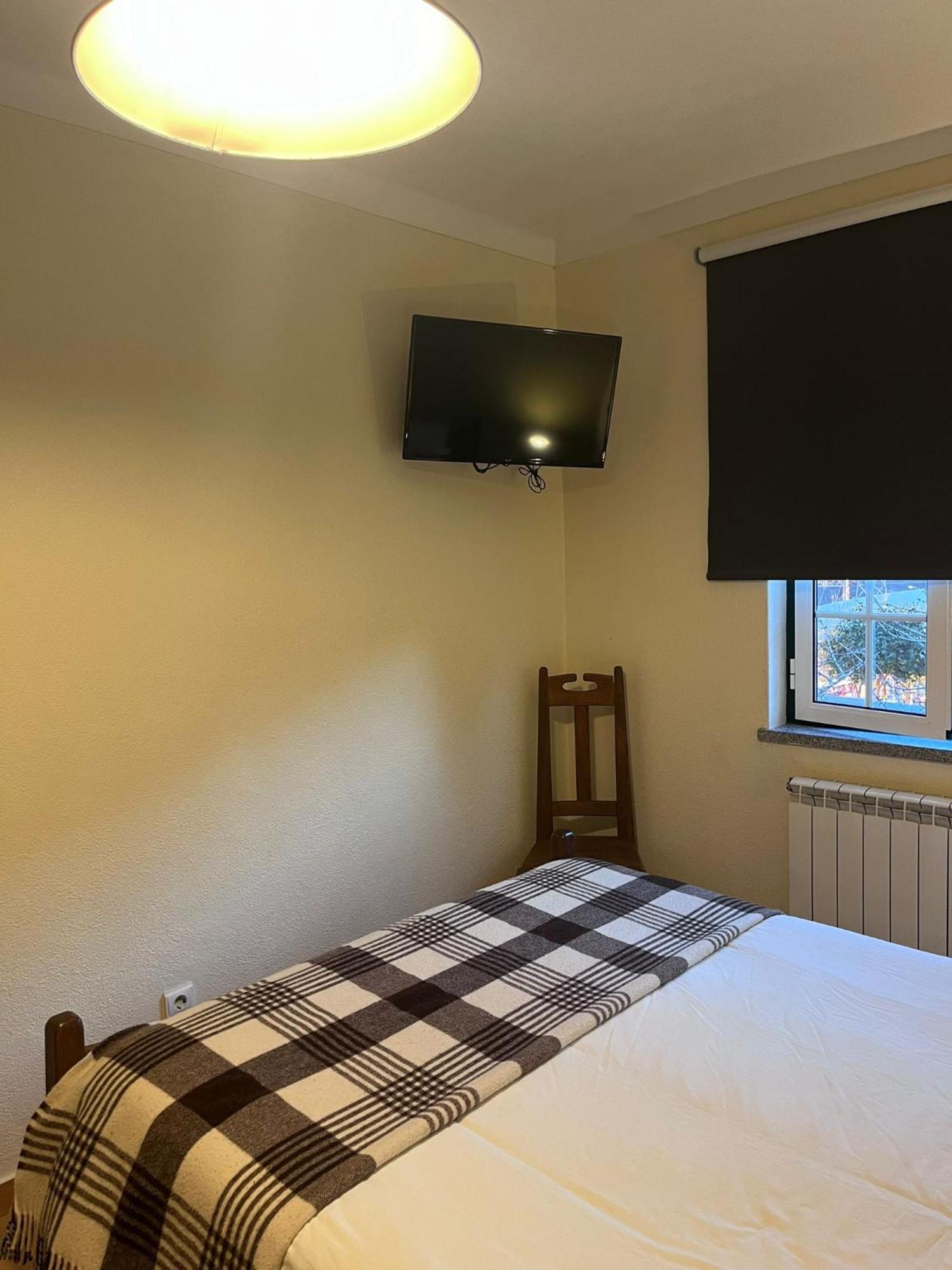 Casa Da Fonte Sagrada Hotel Loriga Ngoại thất bức ảnh