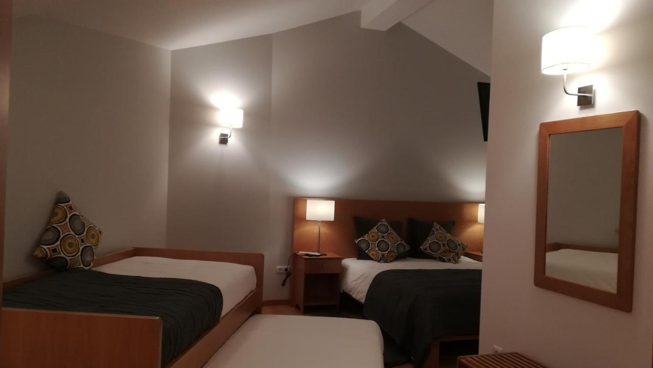 Casa Da Fonte Sagrada Hotel Loriga Ngoại thất bức ảnh